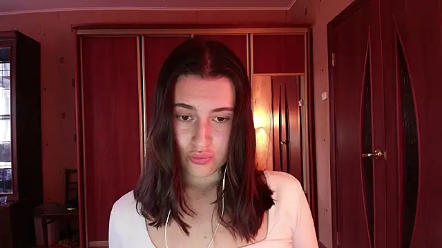 KristinaScott online show from 03/27/26, 03:45