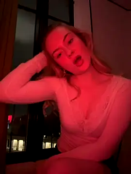 Snapshot of Josefinswe chatting on 11/14/25, 08:07 Josefinswe online show from 11/14/25, 08:07