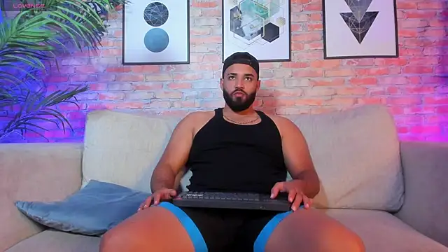 Chris Varden online show from 12/03/25, 07:45