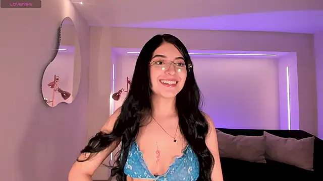 HaileyRoss  online show from 02/25/26, 12:04