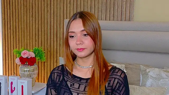 LondraBlush online show from 05/15/26, 12:01