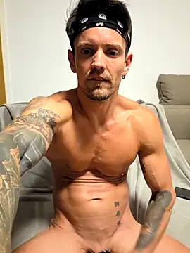 Mystery Mark online show from 04/08/26, 08:53