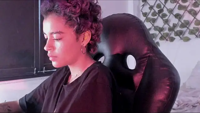 Anny Kiitty online show from 02/24/26, 07:45