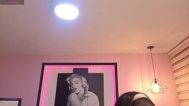 Milu carbajal x online show from 05/16/26, 05:26