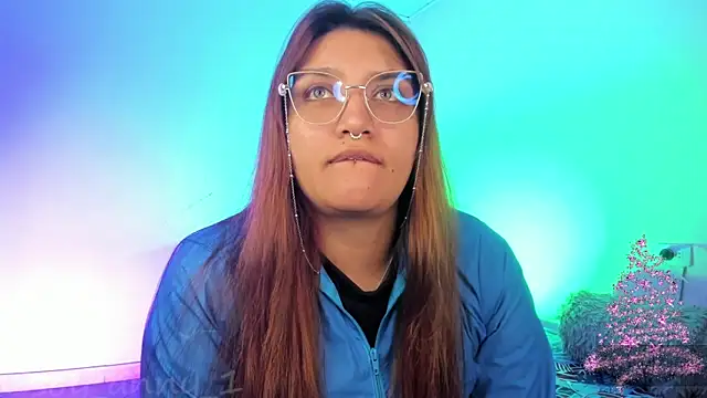 soy-anny1 online show from 12/23/25, 03:59