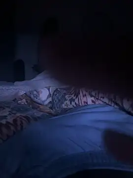 Snapshot of daddyshomeee_ chatting on 02/13/26, 04:08 daddyshomeee online show from 02/13/26, 04:08