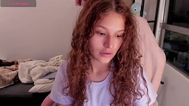 iam Nikki online show from 04/28/26, 05:34