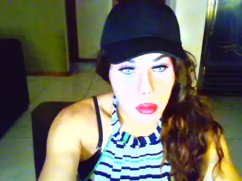 Snapshot of melany-michu chatting on 02/22/26, 11:14 melany-michu online show from 02/22/26, 11:14