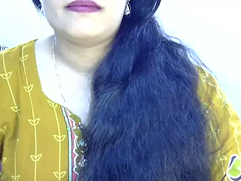 Muskan Jha online show from 04/08/26, 08:14