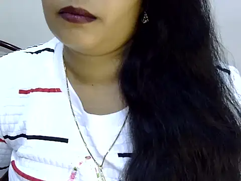 Muskan Jha online show from 04/11/26, 01:04