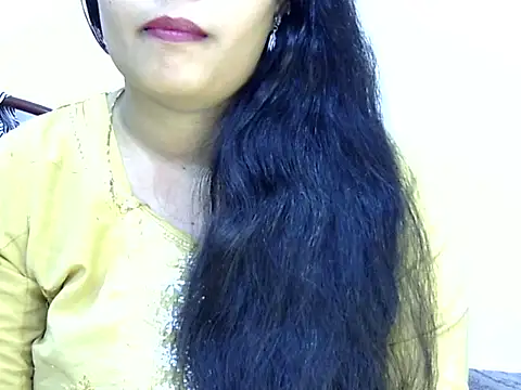 Muskan Jha online show from 04/13/26, 01:33