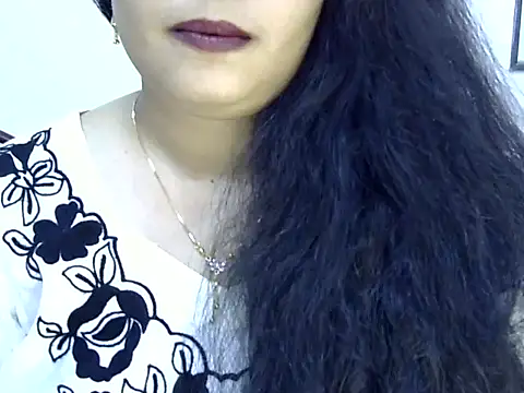 Muskan Jha online show from 06/02/26, 01:51