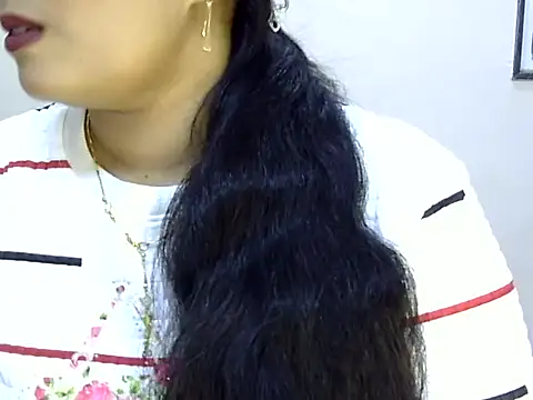 Snapshot of Muskan_Jha chatting on 07/05/26, 12:45 Muskan Jha online show from 07/05/26, 12:45