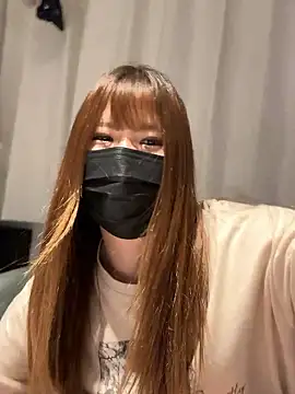 Snapshot of Rino_4869 chatting on 11/19/25, 03:56 Rino 4869 online show from 11/19/25, 03:56