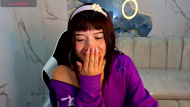 Emily Tx  online show from 11/22/25, 03:16