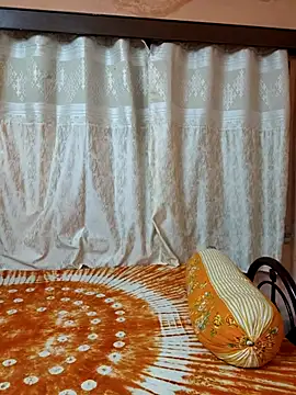 Cute-richa1 online show from 05/14/26, 04:58