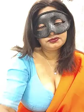 Cute-richa1 online show from 05/31/26, 06:31