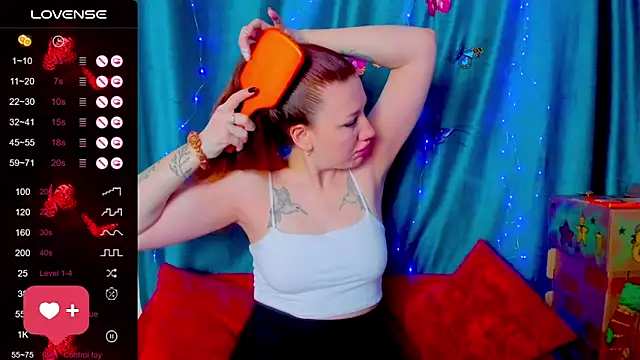 LillyRayRay online show from 11/27/25, 01:18