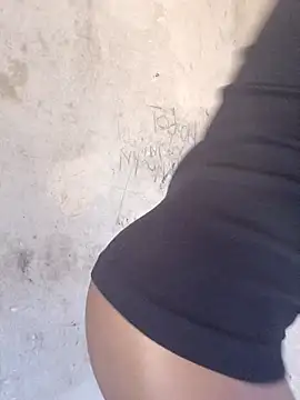 honeypot224 online show from 11/25/25, 08:03