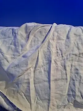 Snapshot of CarlosStillBig chatting on 12/15/25, 09:08 CarlosStillBig online show from 12/15/25, 09:08