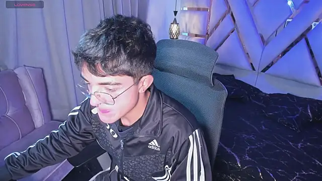 sayronvg online show from 11/21/25, 11:42