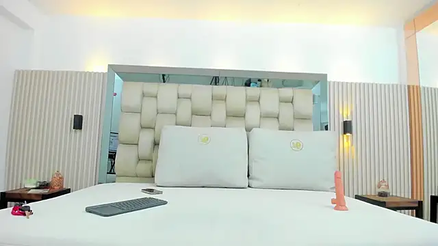 noah pariss online show from 12/22/25, 11:29