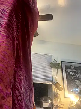 Motherbigbus online show from 12/19/25, 08:54