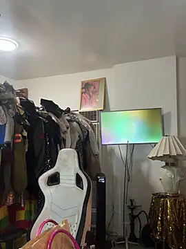 Motherbigbus online show from 03/21/26, 08:19