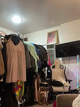 Motherbigbus online show from 04/07/26, 06:47