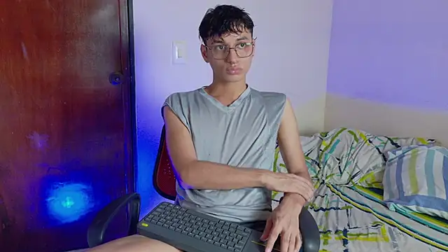 andrew dann online show from 12/21/25, 07:10