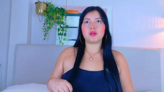 MiaSchtt online show from 03/04/26, 03:23