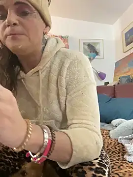 tsashelayamylynzy online show from 12/04/25, 03:49