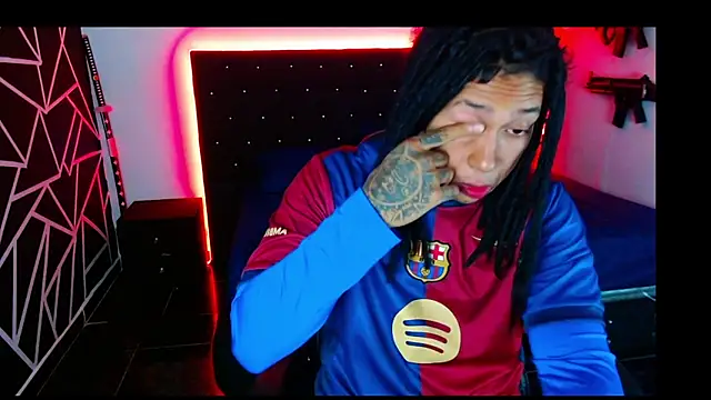 Zero-X9 online show from 11/22/25, 01:04