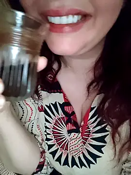 Snapshot of Virginass2000 chatting on 11/21/25, 02:16 Virginass2000 online show from 11/21/25, 02:16