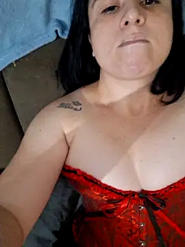 Pocahhontas69 online show from 11/17/25, 05:13