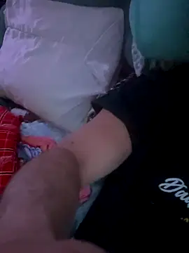 Snapshot of DevilDick05 chatting on 11/21/25, 03:38 DevilDick05 online show from 11/21/25, 03:38