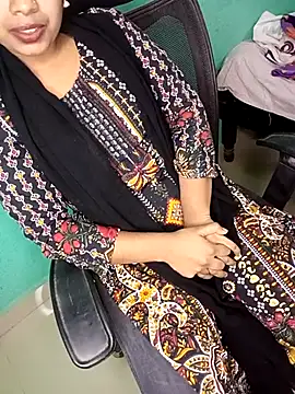 Snapshot of ATRANGI_NEHA chatting on 11/22/25, 11:20 ATRANGI NEHA online show from 11/22/25, 11:20