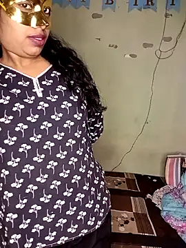 Snapshot of ATRANGI_NEHA chatting on 11/25/25, 05:40 ATRANGI NEHA online show from 11/25/25, 05:40