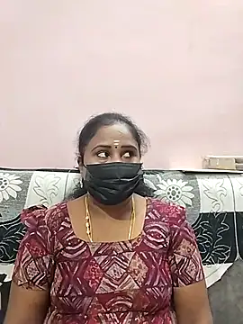 Snapshot of Tamil_devagi chatting on 12/22/25, 12:46 Tamil devagi online show from 12/22/25, 12:46