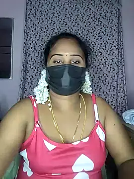 Snapshot of Tamil_devagi chatting on 02/03/26, 06:35 Tamil devagi online show from 02/03/26, 06:35