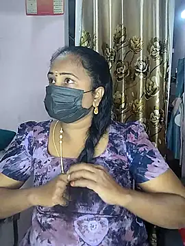 Snapshot of Tamil_devagi chatting on 02/11/26, 09:14 Tamil devagi online show from 02/11/26, 09:14