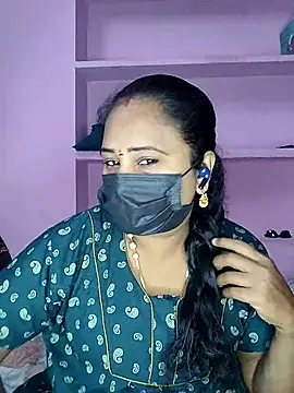 Snapshot of Tamil_devagi chatting on 02/22/26, 08:35 Tamil devagi online show from 02/22/26, 08:35