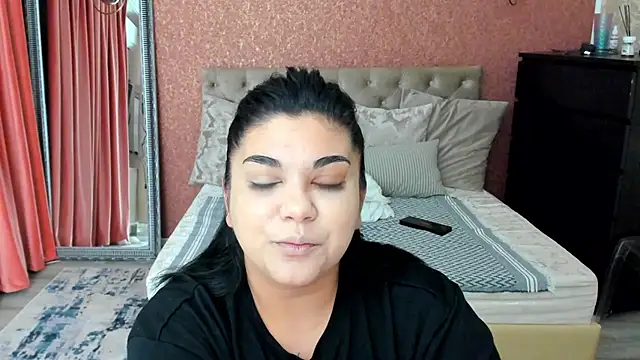 Snapshot of SpicyCarlaXX chatting on 05/19/26, 08:15 SpicyCarlaXX online show from 05/19/26, 08:15