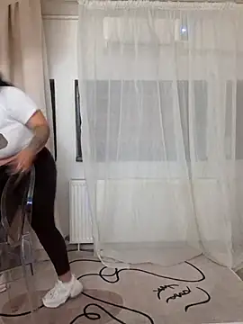 Snapshot of SpicyCarlaXX chatting on 07/14/26, 02:05 SpicyCarlaXX online show from 07/14/26, 02:05