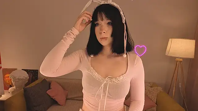 Miss bane online show from 11/24/25, 01:22