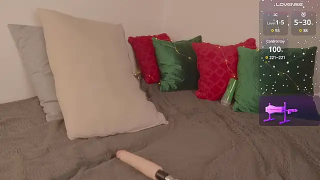 Snapshot of inked_witch chatting on 12/13/24, 11:50 inked witch online show from 12/13/24, 11:50