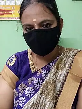 Queen-Neha online show from 11/30/25, 06:01