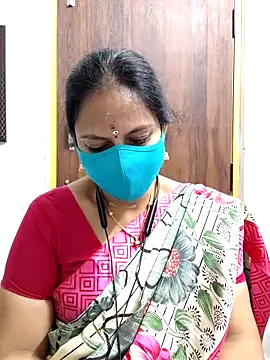 Queen-Neha online show from 03/10/26, 06:18