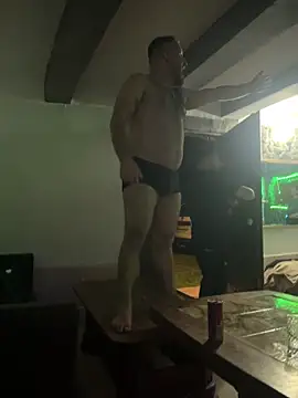 Andreiandu23 online show from 04/12/26, 07:30