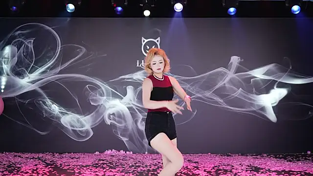 LU-909 online show from 12/03/25, 08:12